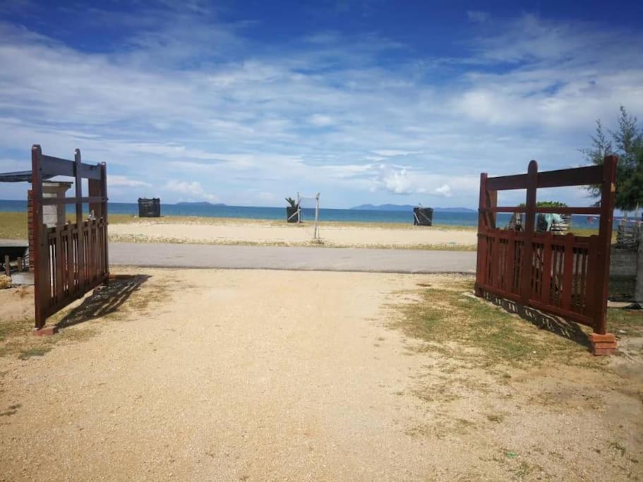 Rembulan Escape Bell Tent 2 Kampung Penarik Kültér fotó